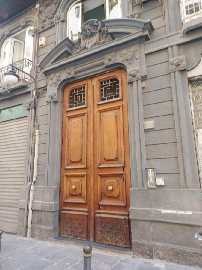 La Stanza Grande Della Luna D'Irene Napoli Bagian luar foto