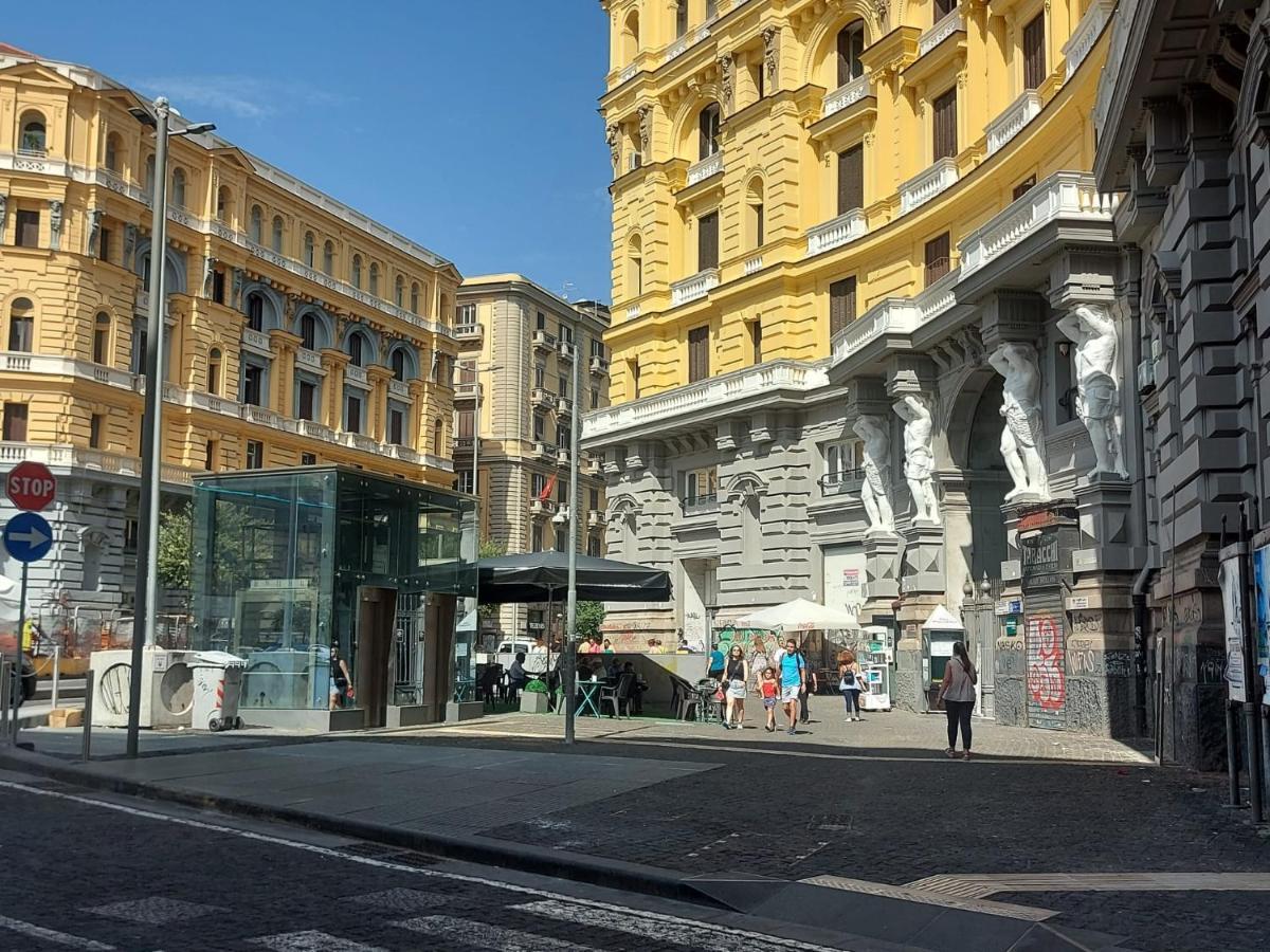 La Stanza Grande Della Luna D'Irene Napoli Bagian luar foto